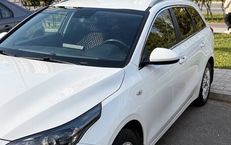KIA cee'd III, 2022 год, 1 730 000 рублей, 2 фотография
