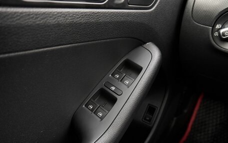 Volkswagen Jetta VI, 2015 год, 1 298 000 рублей, 12 фотография