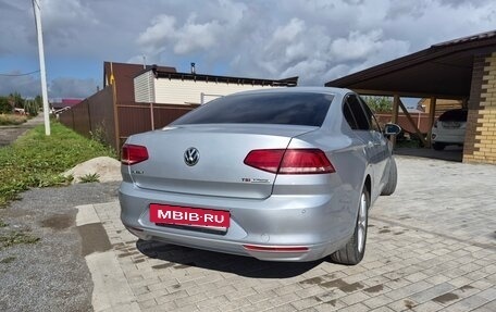 Volkswagen Passat B8 рестайлинг, 2015 год, 1 200 000 рублей, 3 фотография