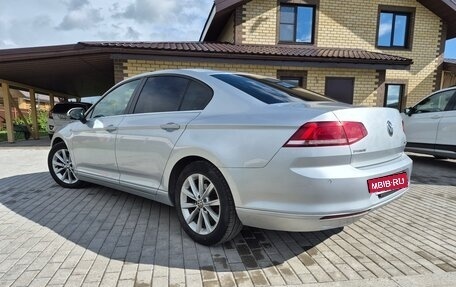 Volkswagen Passat B8 рестайлинг, 2015 год, 1 200 000 рублей, 2 фотография