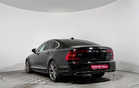 Volvo S90 II рестайлинг, 2019 год, 2 890 000 рублей, 7 фотография