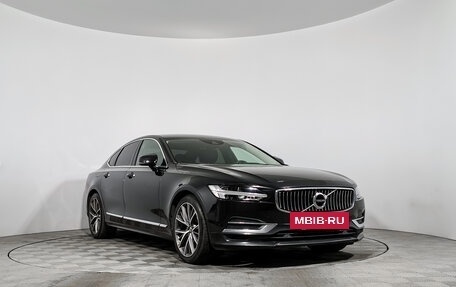Volvo S90 II рестайлинг, 2019 год, 2 890 000 рублей, 3 фотография