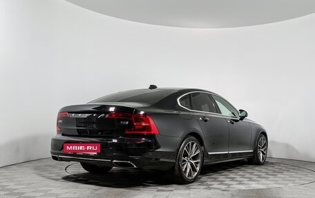 Volvo S90 II рестайлинг, 2019 год, 2 890 000 рублей, 5 фотография