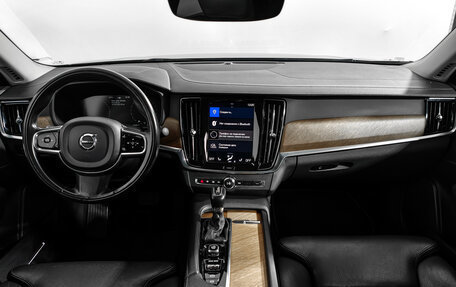 Volvo S90 II рестайлинг, 2019 год, 2 890 000 рублей, 16 фотография