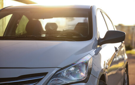 Hyundai Solaris II рестайлинг, 2015 год, 889 777 рублей, 2 фотография