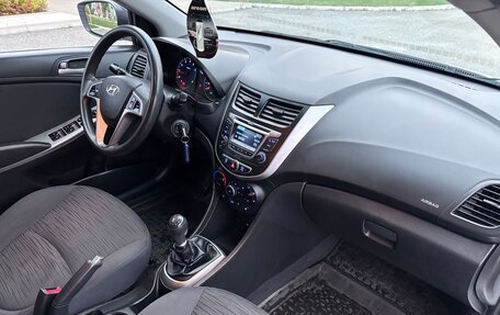 Hyundai Solaris II рестайлинг, 2015 год, 790 000 рублей, 17 фотография