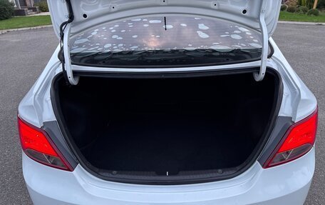 Hyundai Solaris II рестайлинг, 2015 год, 790 000 рублей, 27 фотография