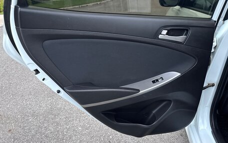 Hyundai Solaris II рестайлинг, 2015 год, 790 000 рублей, 25 фотография