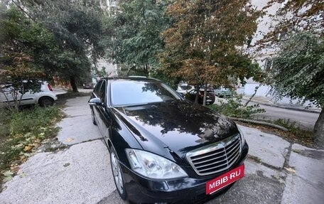 Mercedes-Benz S-Класс, 2006 год, 515 000 рублей, 2 фотография