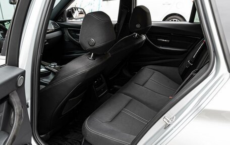 BMW 3 серия, 2017 год, 2 720 000 рублей, 14 фотография