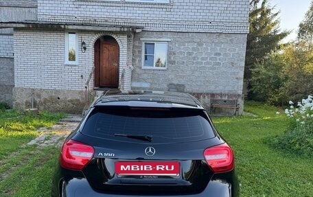 Mercedes-Benz A-Класс, 2014 год, 950 000 рублей, 6 фотография