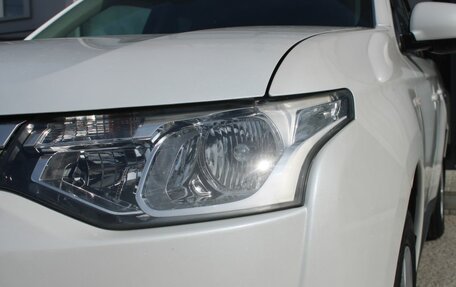Mitsubishi Outlander III рестайлинг 3, 2014 год, 1 375 000 рублей, 9 фотография