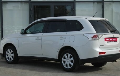 Mitsubishi Outlander III рестайлинг 3, 2014 год, 1 375 000 рублей, 7 фотография