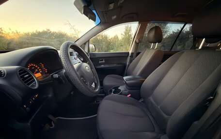 KIA Carens III (RP), 2009 год, 535 000 рублей, 10 фотография