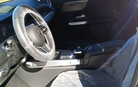 Mercedes-Benz GLB, 2022 год, 4 400 000 рублей, 14 фотография