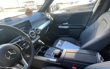 Mercedes-Benz GLB, 2022 год, 4 400 000 рублей, 17 фотография