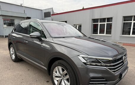 Volkswagen Touareg III, 2021 год, 6 690 000 рублей, 1 фотография