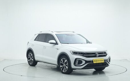 Volkswagen T-Roc I, 2025 год, 1 520 000 рублей, 2 фотография