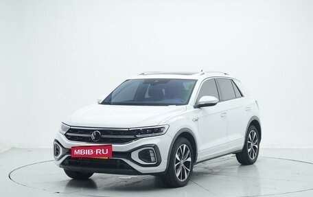 Volkswagen T-Roc I, 2025 год, 1 520 000 рублей, 3 фотография