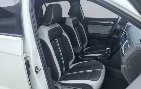 Volkswagen T-Roc I, 2025 год, 1 520 000 рублей, 15 фотография