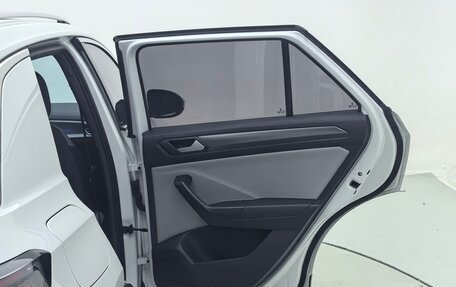 Volkswagen T-Roc I, 2025 год, 1 520 000 рублей, 24 фотография