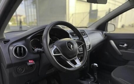 Renault Logan II, 2019 год, 590 000 рублей, 10 фотография