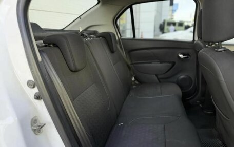 Renault Logan II, 2019 год, 590 000 рублей, 17 фотография