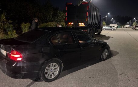 BMW 3 серия, 2006 год, 500 000 рублей, 3 фотография