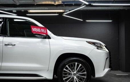 Lexus LX III, 2016 год, 7 850 000 рублей, 2 фотография