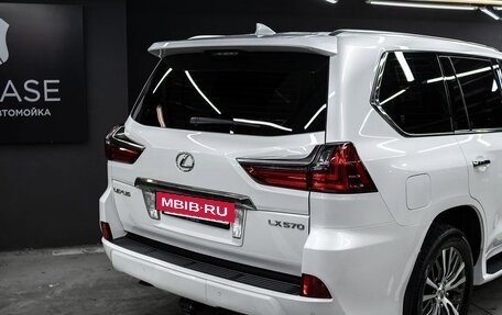 Lexus LX III, 2016 год, 7 850 000 рублей, 13 фотография