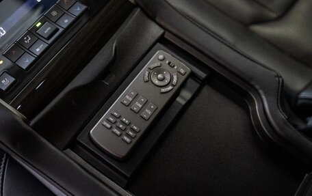 Lexus LX III, 2016 год, 7 850 000 рублей, 26 фотография