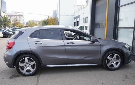 Mercedes-Benz GLA, 2016 год, 1 900 000 рублей, 4 фотография