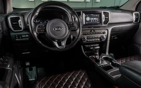 KIA Sportage IV рестайлинг, 2018 год, 2 099 000 рублей, 6 фотография
