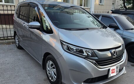 Honda Freed II, 2017 год, 1 360 000 рублей, 1 фотография