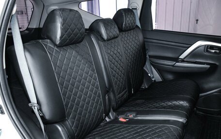 Mitsubishi Pajero Sport III рестайлинг, 2020 год, 4 499 000 рублей, 8 фотография