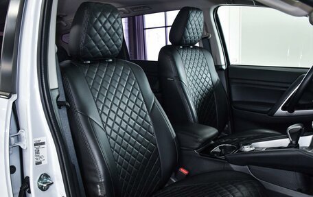 Mitsubishi Pajero Sport III рестайлинг, 2020 год, 4 499 000 рублей, 7 фотография