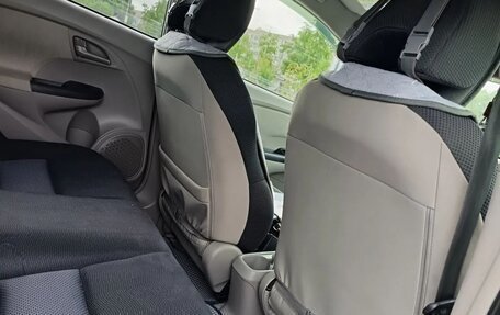 Honda Insight II рестайлинг, 2009 год, 500 000 рублей, 4 фотография
