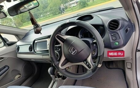 Honda Insight II рестайлинг, 2009 год, 500 000 рублей, 2 фотография