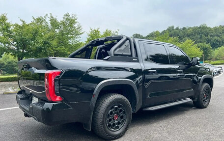Toyota Tundra, 2023 год, 13 700 000 рублей, 4 фотография