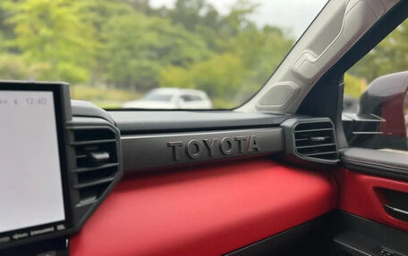 Toyota Tundra, 2023 год, 13 700 000 рублей, 13 фотография