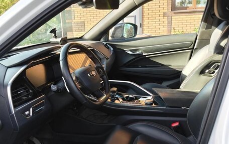 Geely Tugella FY11, 2022 год, 2 600 000 рублей, 4 фотография