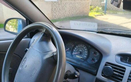 KIA Rio II, 2002 год, 180 000 рублей, 5 фотография