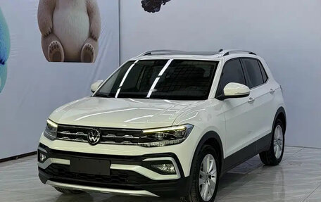 Volkswagen T-Cross I, 2022 год, 1 290 000 рублей, 2 фотография