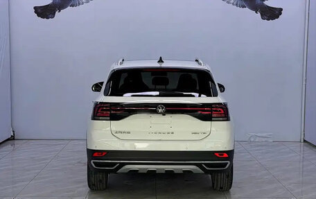 Volkswagen T-Cross I, 2022 год, 1 290 000 рублей, 6 фотография
