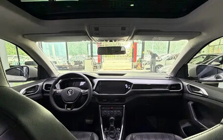 Volkswagen T-Cross I, 2022 год, 1 290 000 рублей, 17 фотография