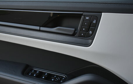Porsche Cayenne III, 2026 год, 20 300 000 рублей, 15 фотография