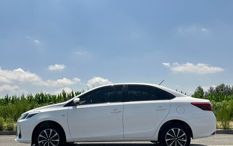 Toyota Vios III, 2022 год, 1 327 700 рублей, 7 фотография