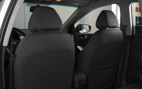 Hyundai Solaris II рестайлинг, 2015 год, 980 000 рублей, 12 фотография