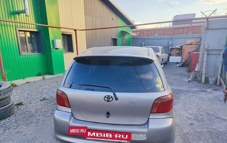 Toyota Vitz, 2001 год, 230 000 рублей, 2 фотография