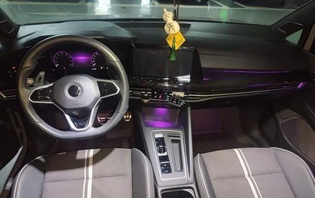 Volkswagen Golf VIII, 2023 год, 11 фотография